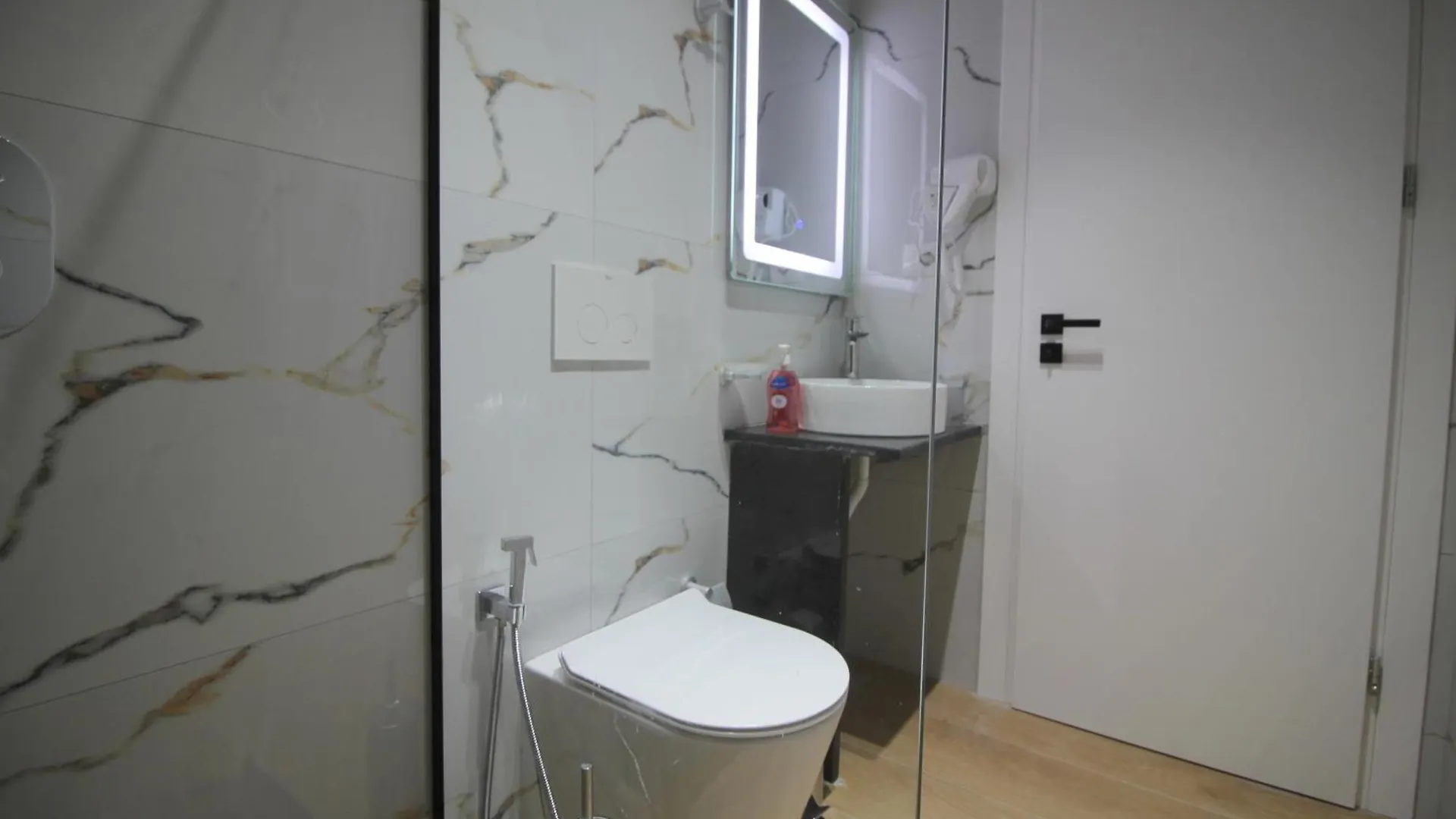 Serenity Apartments Ksamil 0*,