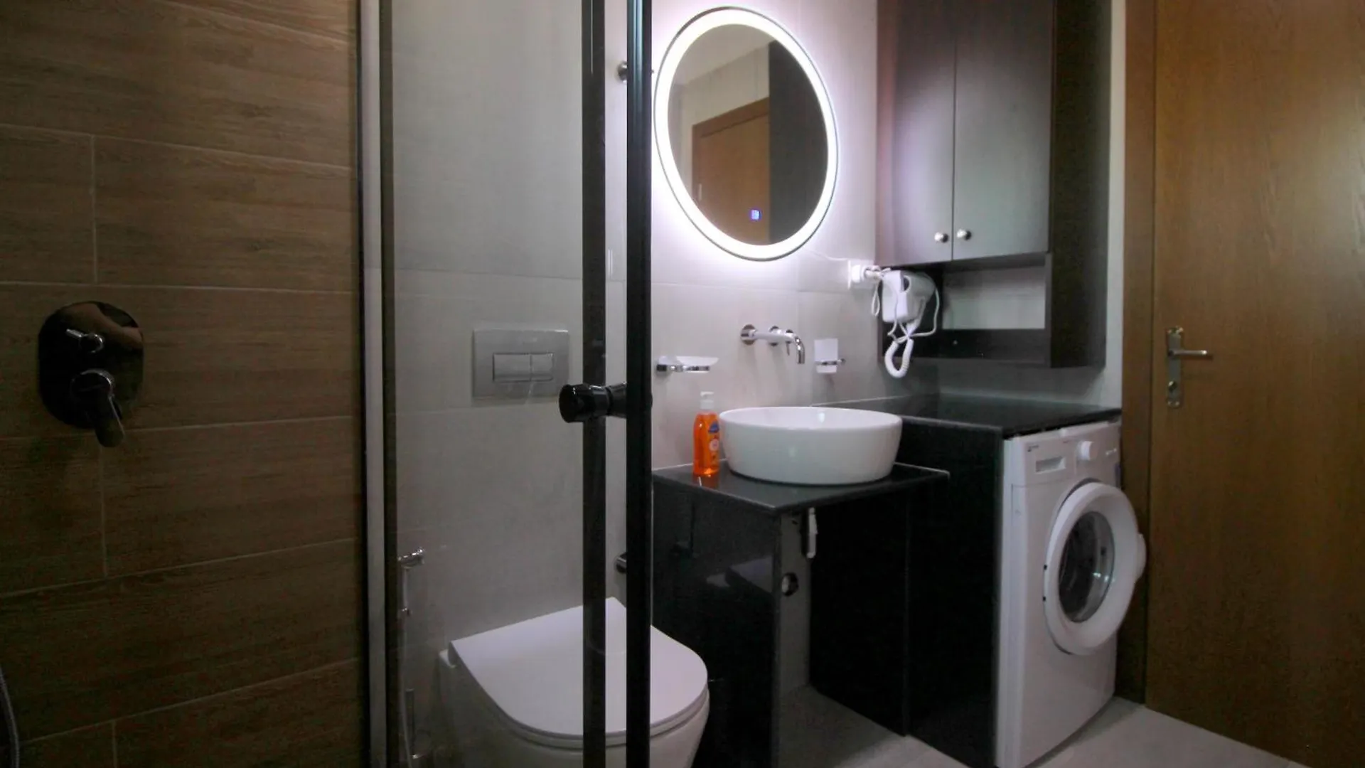 Serenity Apartments Ksamil 0*,  Albanien